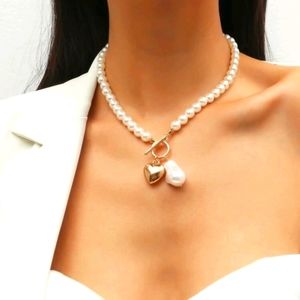 BAROQUE PEARL GOLD HEART CHOKER NECKLACE NEW
